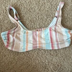 Women’s size L bathing suit top